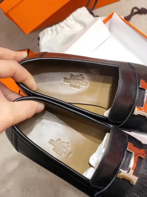 Hermes Women's Royal Loafers In Black Calfksin - HM090 Hermes Women's Royal Loafers In Black Calfksin