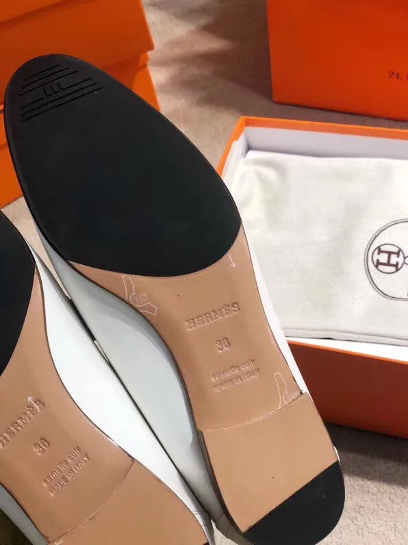 Hermes Women's Royal Loafers In White Calfksin - HM089 Hermes Women's Royal Loafers In White Calfksin