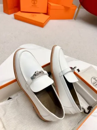 Hermes Women's Destin Loafers in White Leather - HM072 Hermes Women's Destin Loafers in White Leather