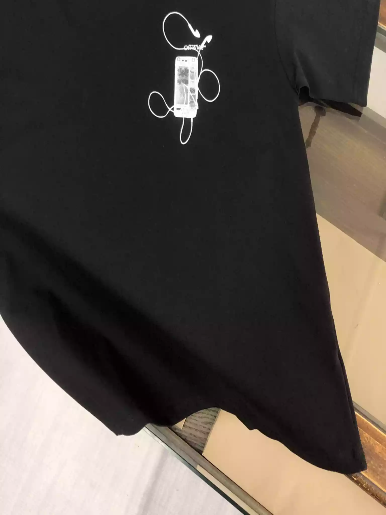 Off-White Scan Arrow T-shirt | Black - OWS039 Off-White Scan Arrow T-shirt | Black