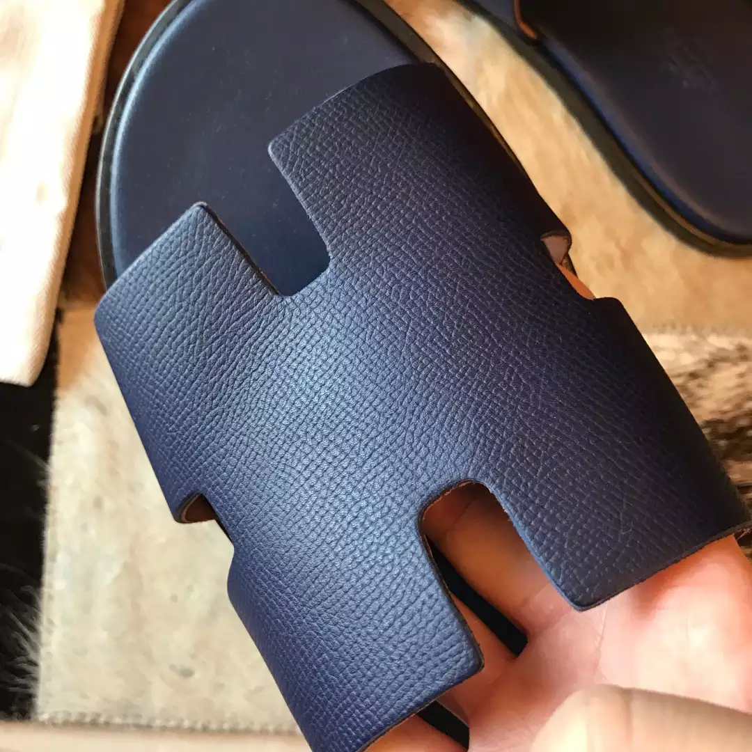 HERMES MEN'S IZMIR SANDALS IN BLUE SAPHIR EPSOM CALFSKIN - HMSD024