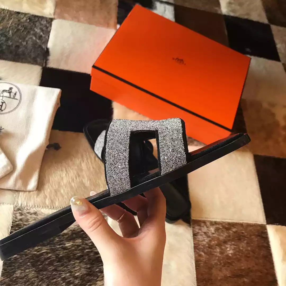 HERMES ORAN SLIDE SANDALS IN BLACK SUEDE WITH CRYSTAL - HMSD103