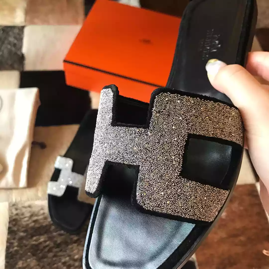 HERMES ORAN SLIDE SANDALS IN BLACK SUEDE WITH CRYSTAL - HMSD103