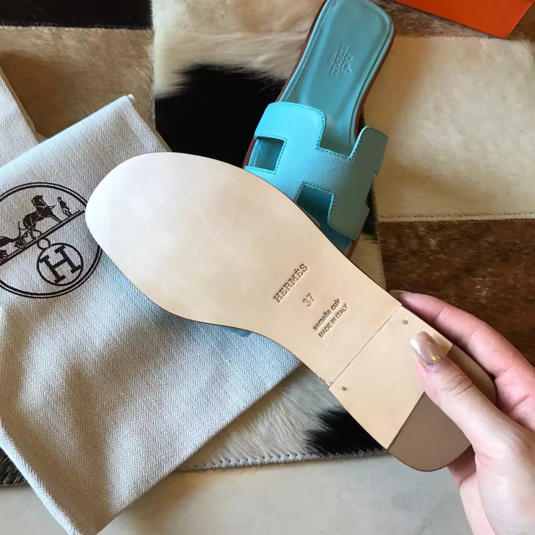 HERMES ORAN SLIDE SANDALS IN BLUE ATOLL EPSOM CALFSKIN - HMSD068