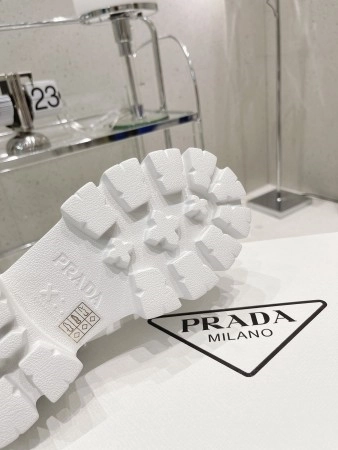 PRADA FOAM SANDALS IN WHITE RUBBER - PSD007