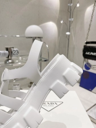 PRADA FOAM SANDALS IN WHITE RUBBER - PSD007