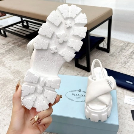 PRADA MONOLITH PADDED SANDALS IN WHITE NAPPA LEATHER - PSD018