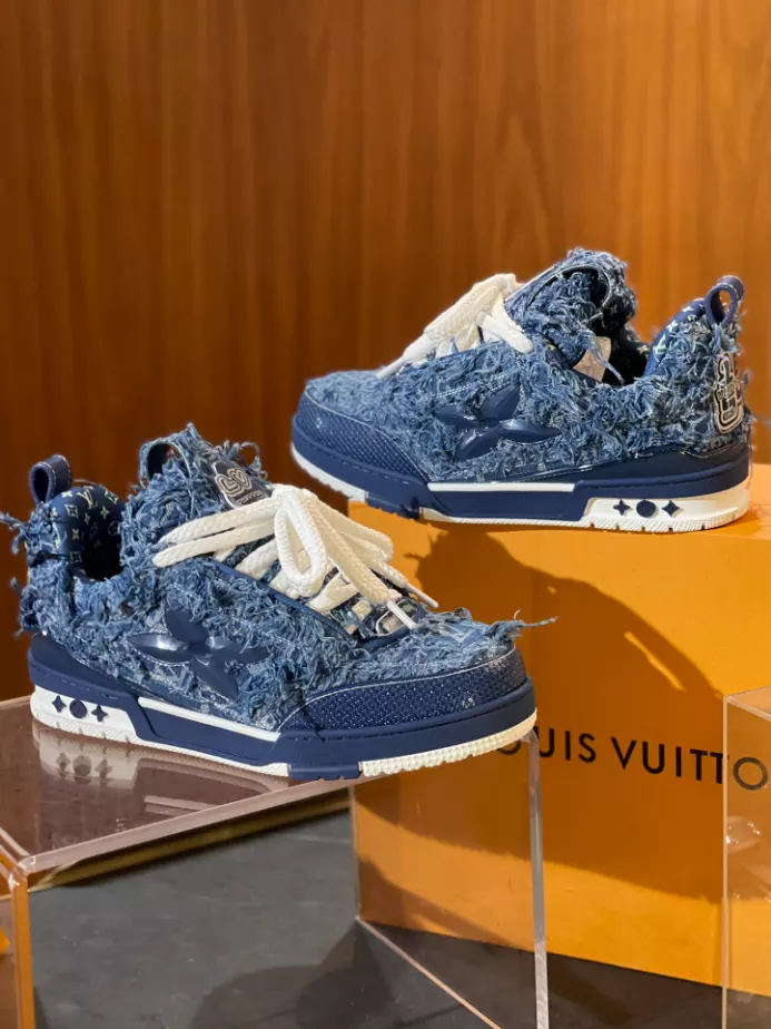 LV SKATE SNEAKERS