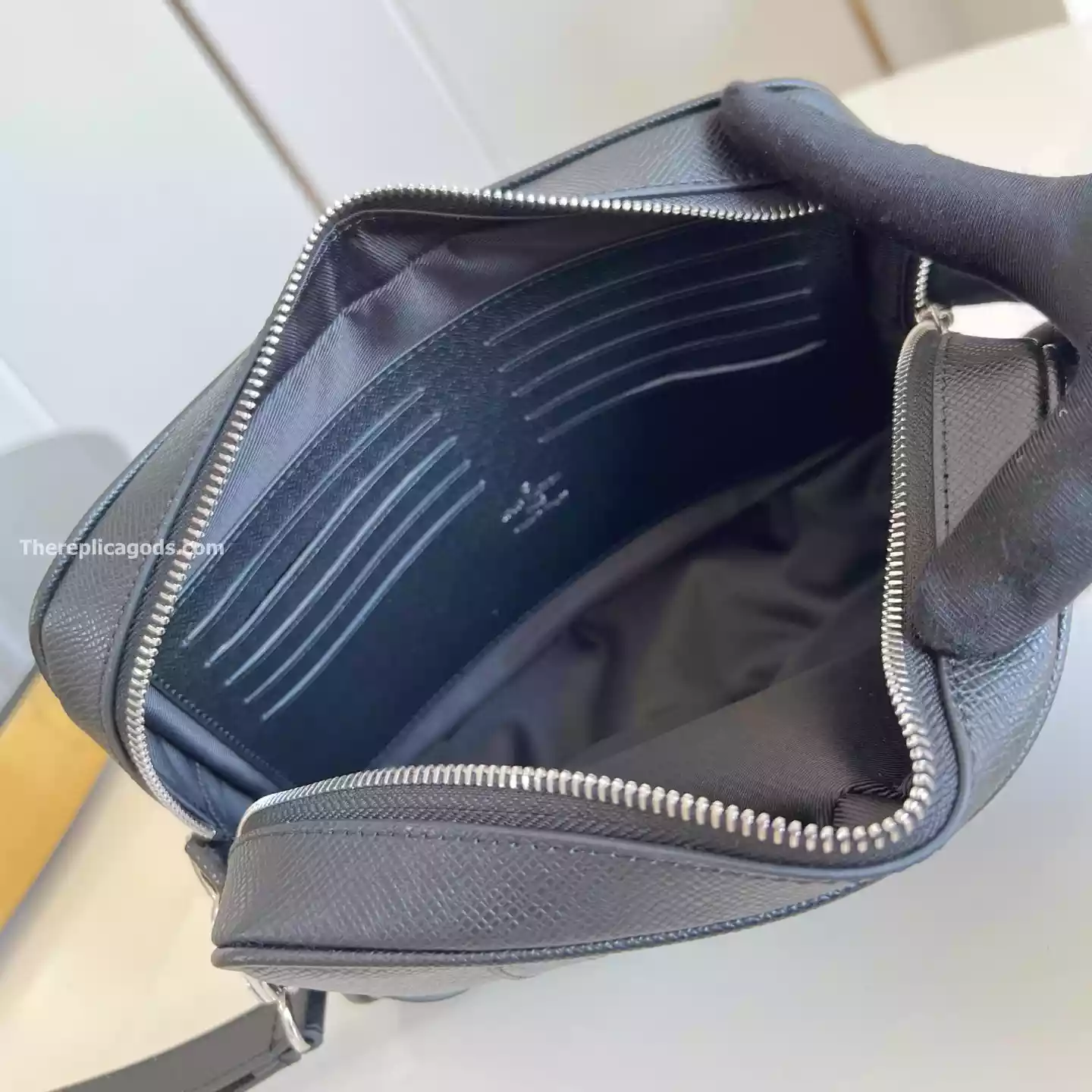 POCHETTE KASAI BAG IN BLACK - LW315 POCHETTE KASAI BAG IN BLACK