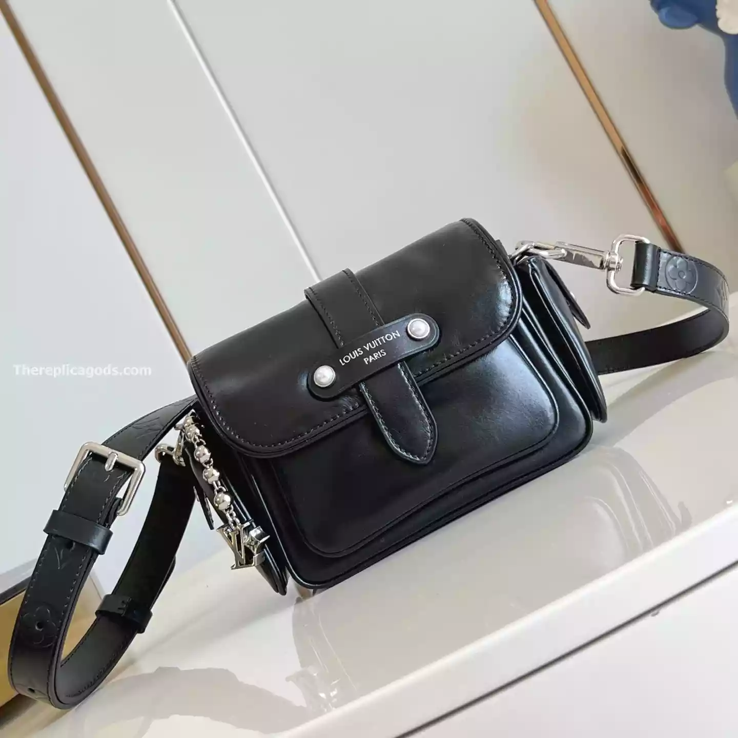 CARGO WEARABLE WALLET BLACK CALF LEATHER - LW316 CARGO WEARABLE WALLET BLACK CALF LEATHER