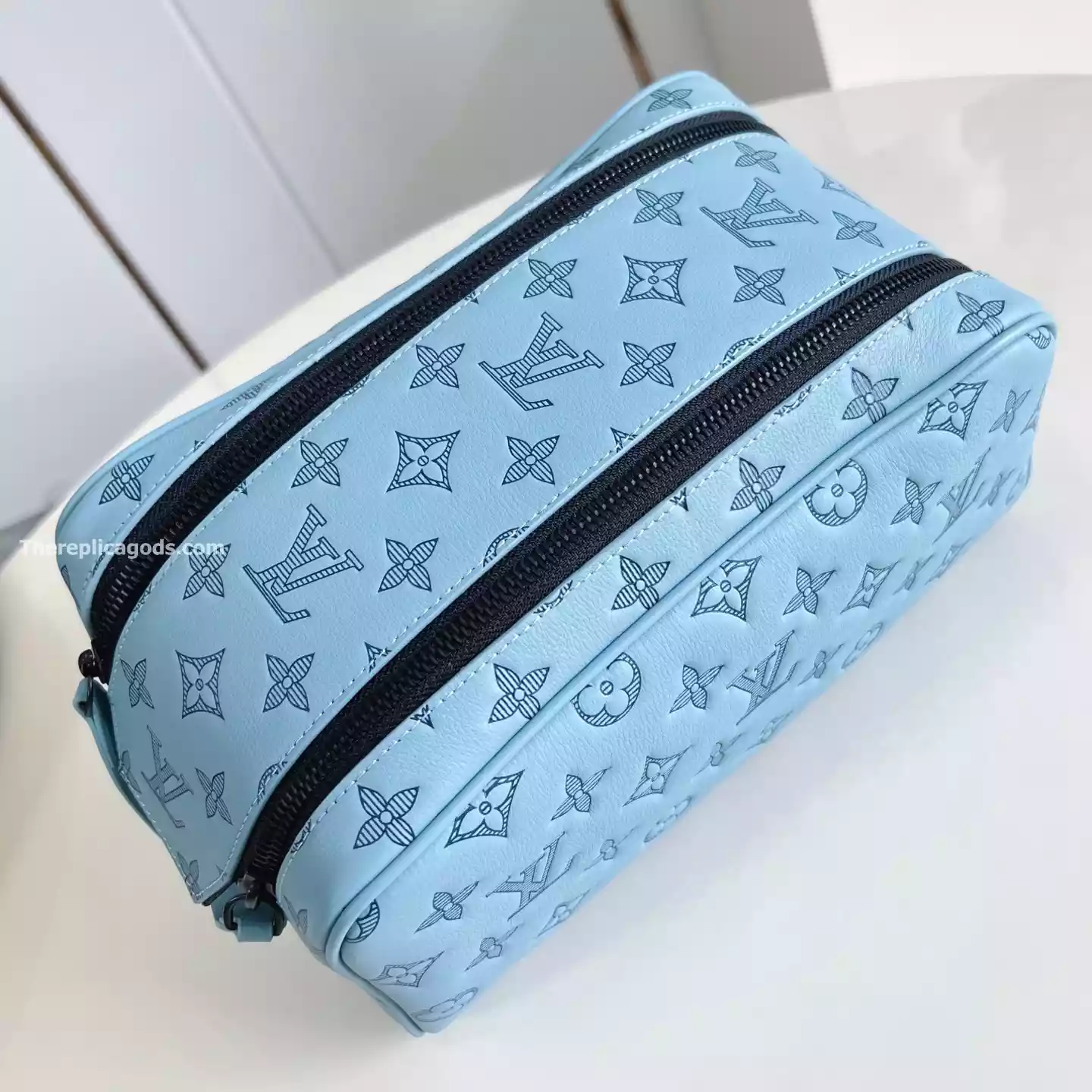 DOPP KIT BLUE MONOGRAM SHADOW - LW302 DOPP KIT BLUE MONOGRAM SHADOW