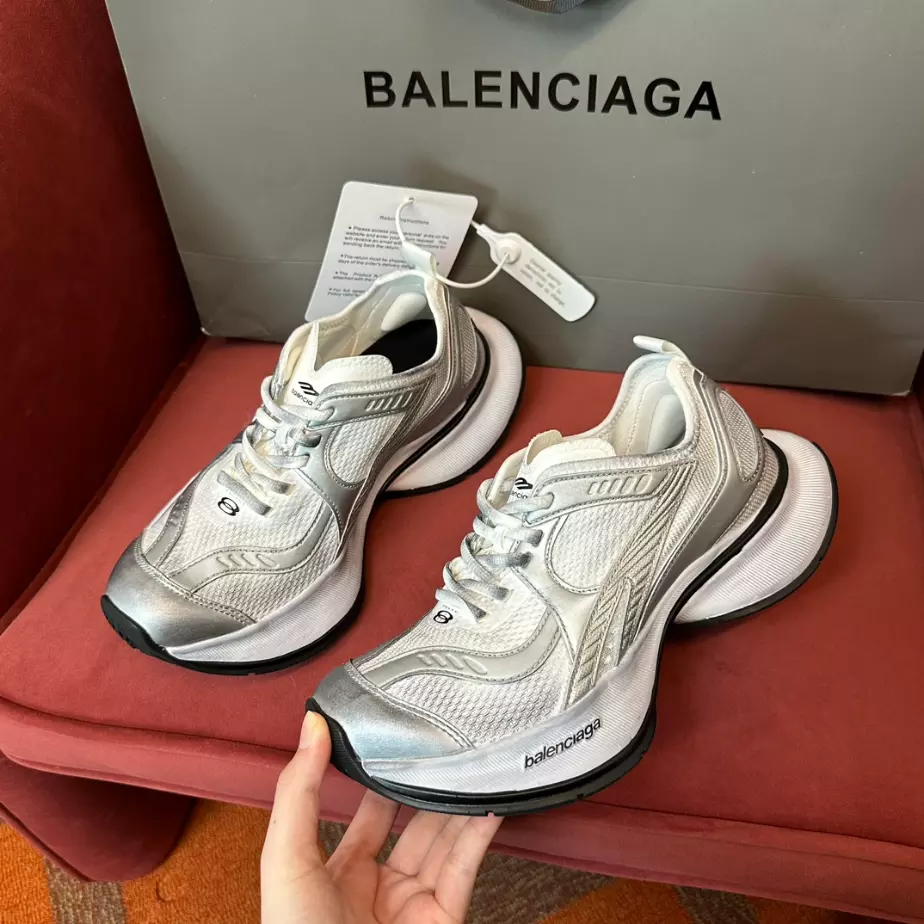 BALENCIAGA CIRCUIT SNEAKER - BLA098