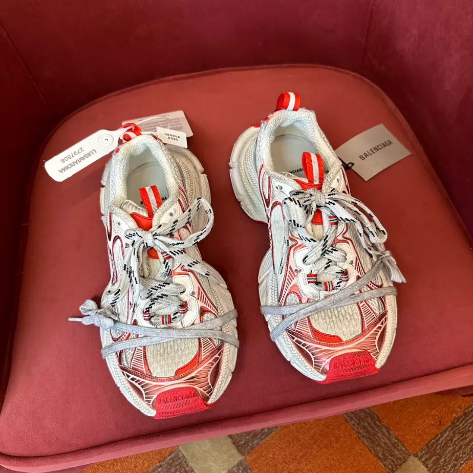 BALENCIAGA MEN'S 3XL SNEAKER - BLA107