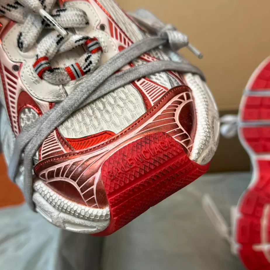 BALENCIAGA MEN'S 3XL SNEAKER - BLA107