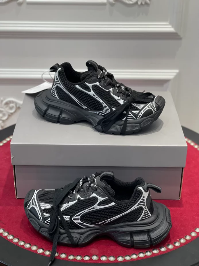 BALENCIAGA MEN'S 3XL SNEAKER - BLA119