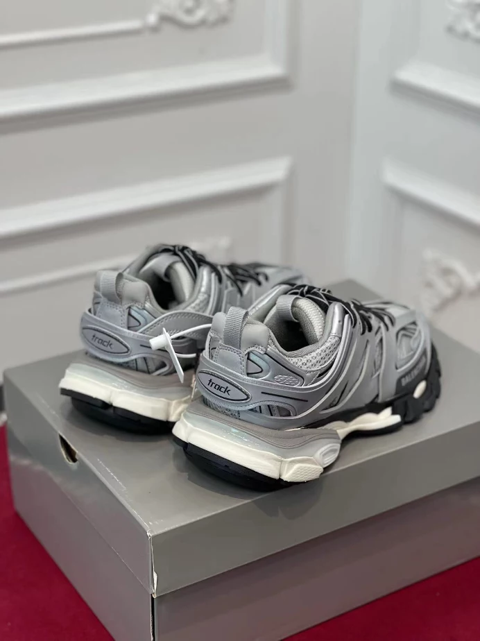 BALENCIAGA TRACK SNEAKER - BLA130