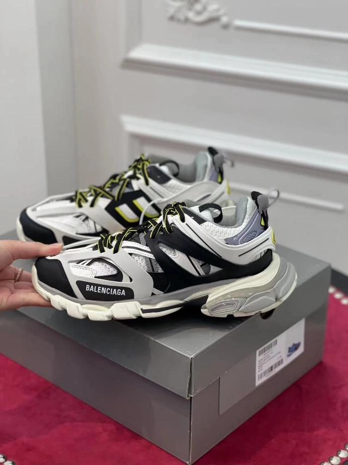 BALENCIAGA TRACK SNEAKER - BLA138