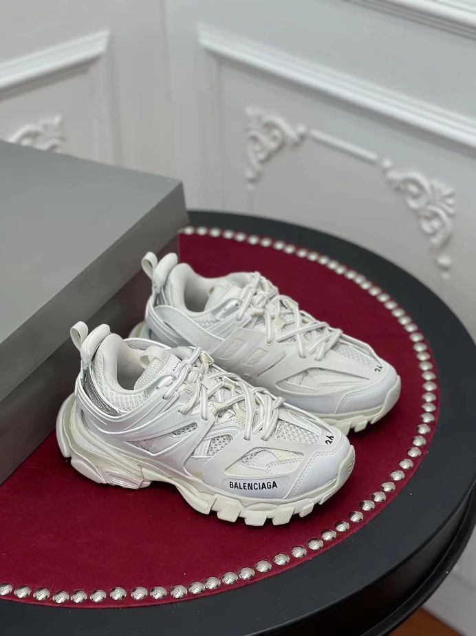 BALENCIAGA TRACK SNEAKER - BLA143
