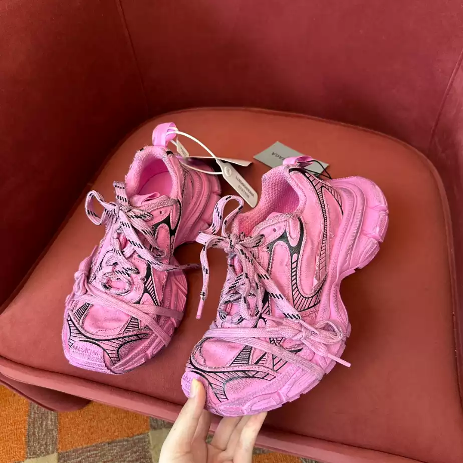 BALENCIAGA WOMEN'S 3XL SNEAKER - BLA0103