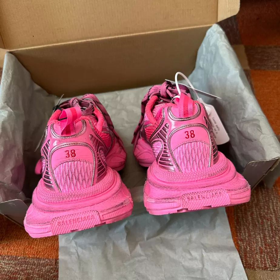 BALENCIAGA WOMEN'S 3XL SNEAKER - BLA0106