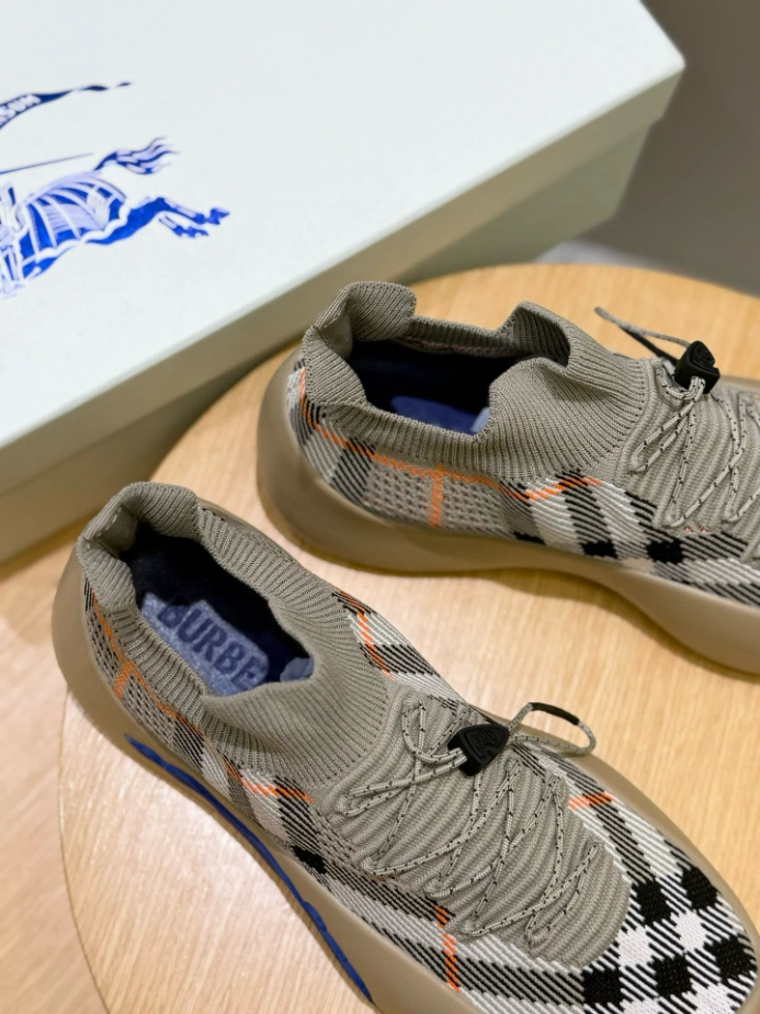 BURBERRY CHECK KNIT NEPTUNE SNEAKERS - BBR055