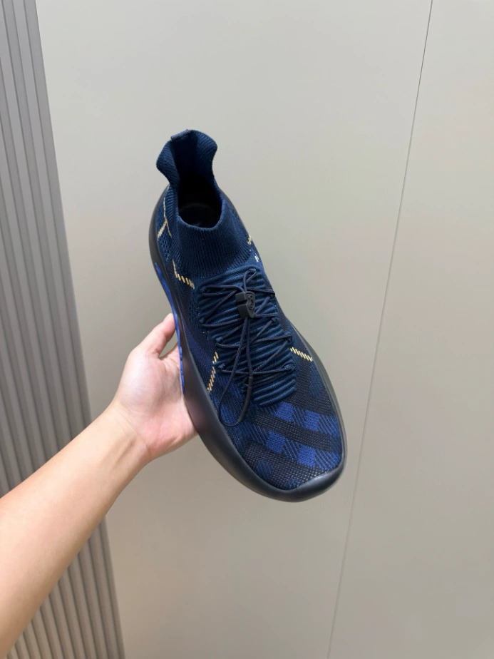 BURBERRY CHECK KNIT NEPTUNE SNEAKERS - BBR056