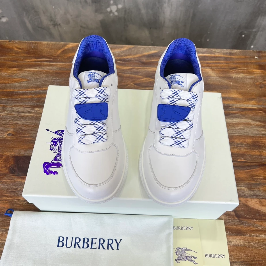 BURBERRY LEATHER TERRACE SNEAKERS - BBR086