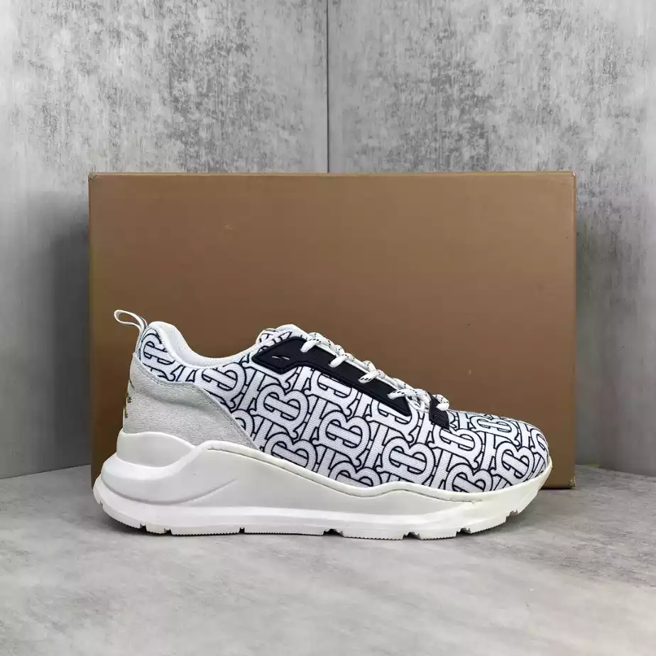 BURBERRY PLATFORM SNEAKERS - BBR060