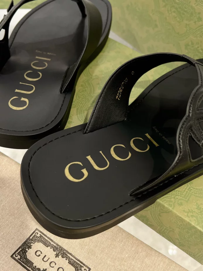 GUCCI MEN'S SLIDE SANDAL - GSL062