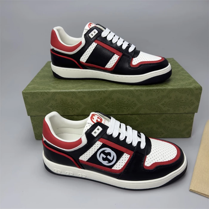 GUCCI SNEAKER