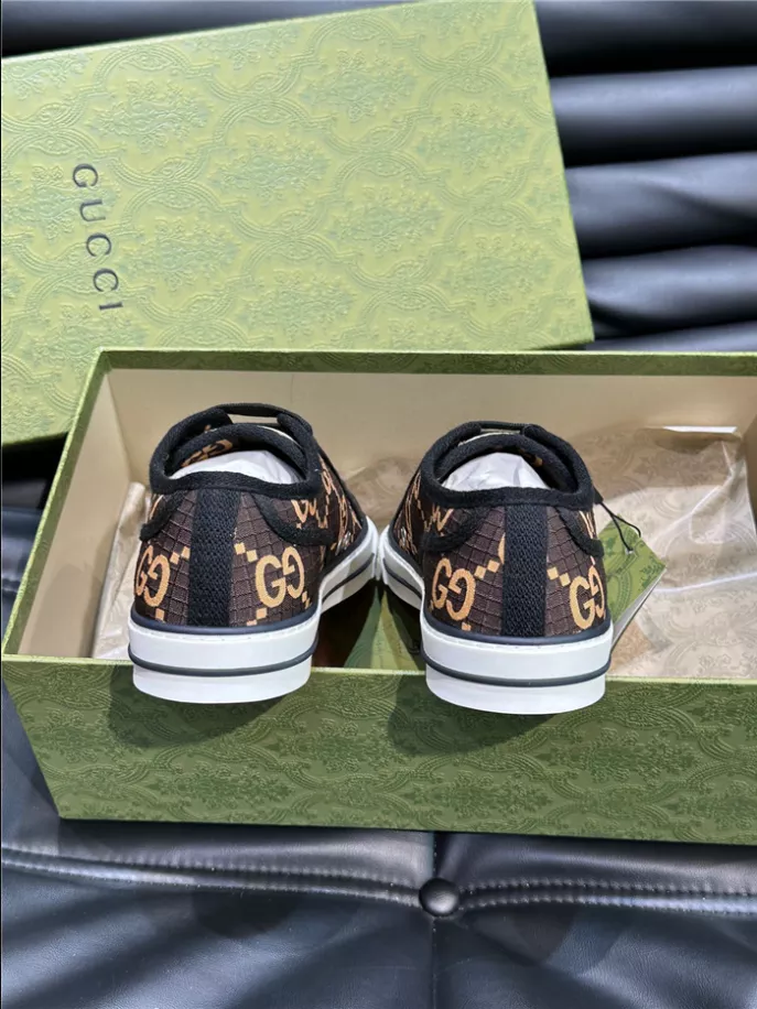 GUCCI SNEAKER