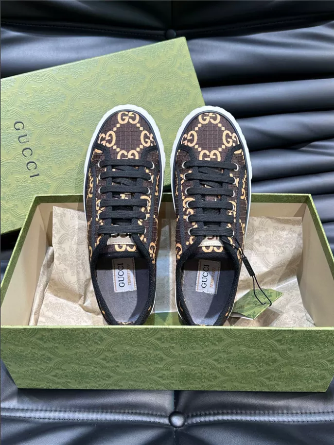 GUCCI SNEAKER