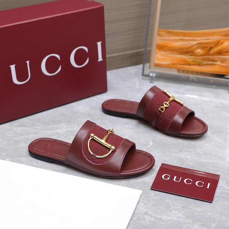 GUCCI WOMEN'S SLIDE SANDAL - GSL078