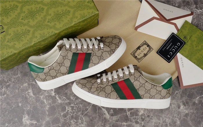GUCCI SNEAKER
