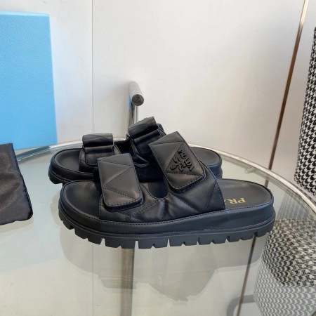 PRADA WOMEN'S SANDALS IN BLACK PADDED NAPPA LEATHER - PSD023