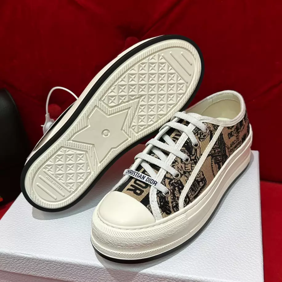 DIOR COUPLE LOW TOP B27 CASUAL SNEAKERS