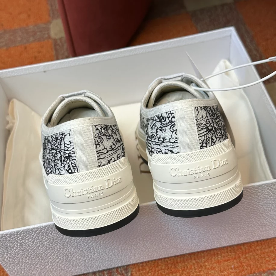 DIOR COUPLE LOW TOP B27 CASUAL SNEAKERS