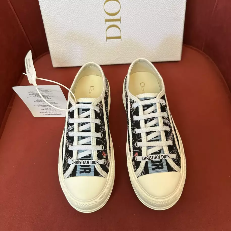 DIOR COUPLE LOW TOP B27 CASUAL SNEAKERS
