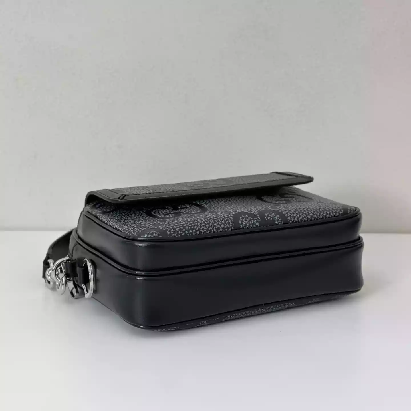 GG jumbo small crossbody bag in grey and black GG leather - BG077 GG jumbo small crossbody bag in grey and black GG leather