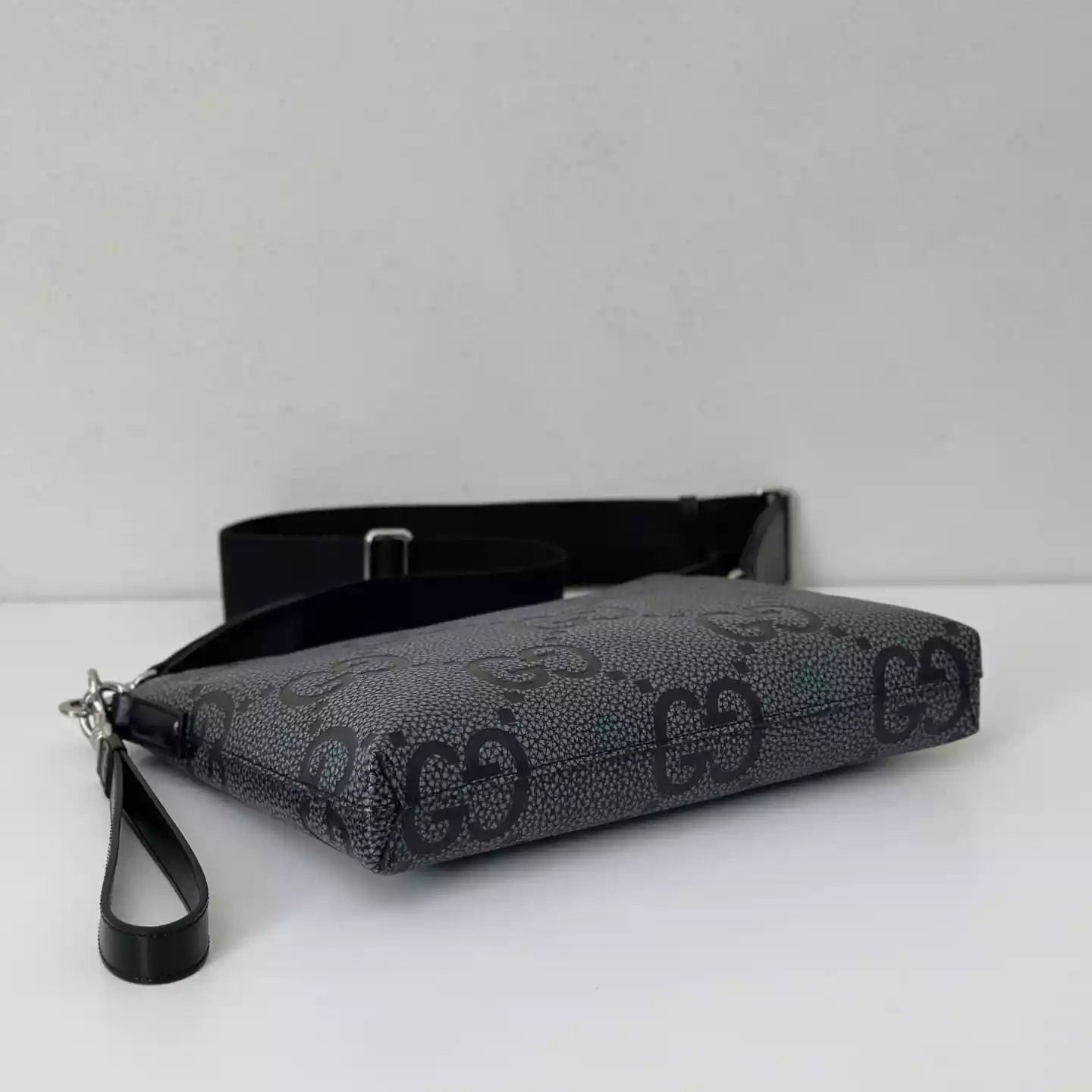 GG jumbo medium crossbody bag in grey and black GG leather - BG079 GG jumbo medium crossbody bag in grey and black GG leather