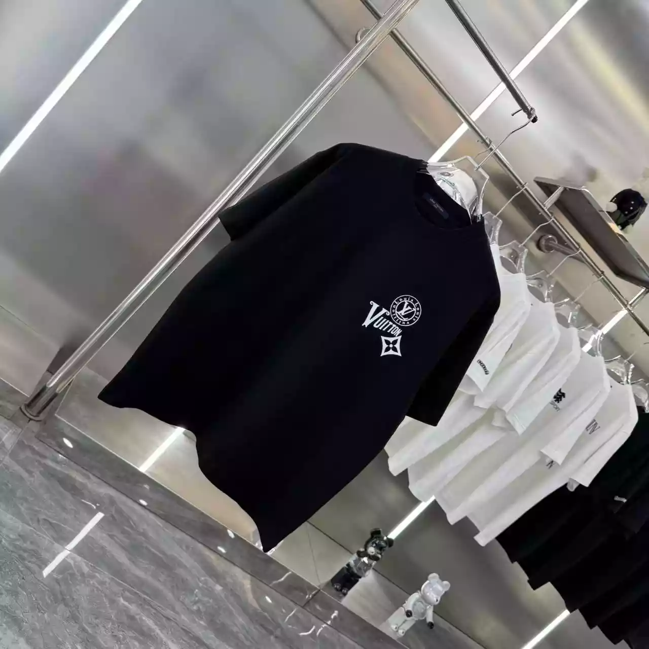 Louis Vuitton Black Short Sleeve Shirt - LVTS085 Louis Vuitton Black Short Sleeve Shirt