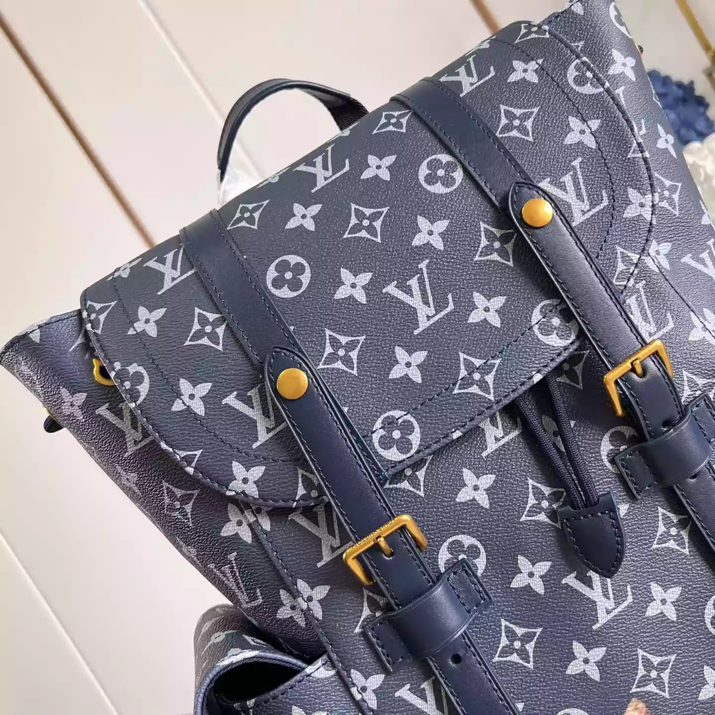 CHRISTOPHER BACKPACK MONOGRAM ECLIPSE M46805 - LW347 DISCOVERY BACKPACK PM SKY BLUE MONOGRAM CANVAS