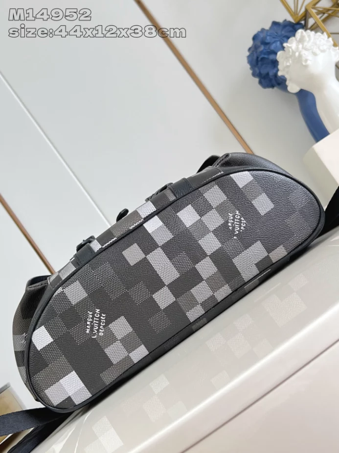 CHRISTOPHER MM BACKPACK BLACK DAMOFLAGE BLACK CANVAS M14952 - LW334 DISCOVERY BACKPACK PM SKY BLUE MONOGRAM CANVAS