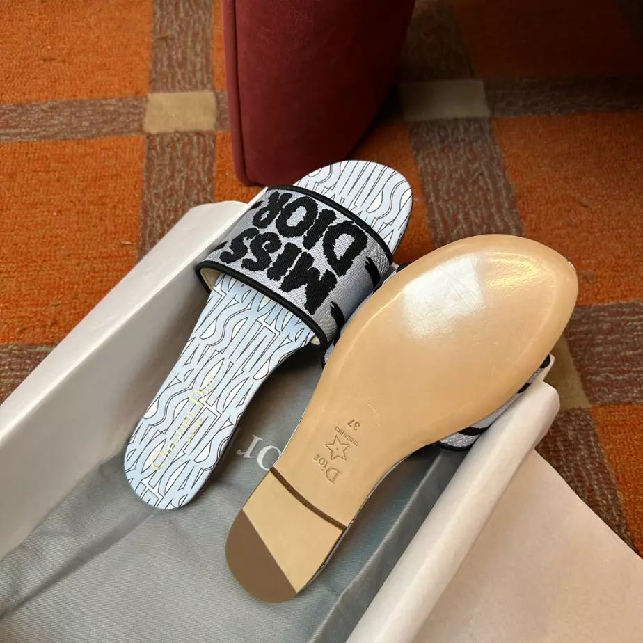 DIOR DWAY SLIDE - DS023