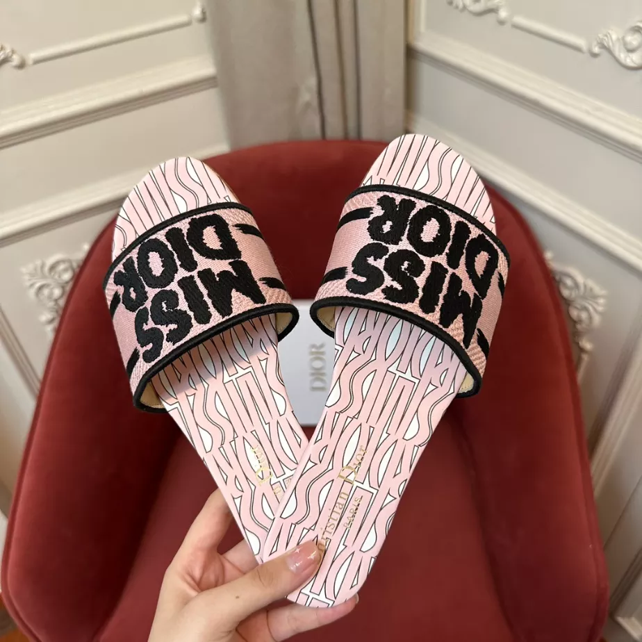 DIOR DWAY SLIDE - DS024