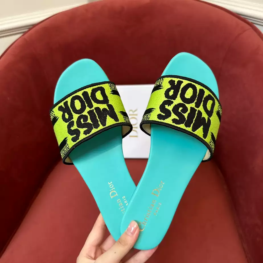 DIOR DWAY SLIDE - DS029