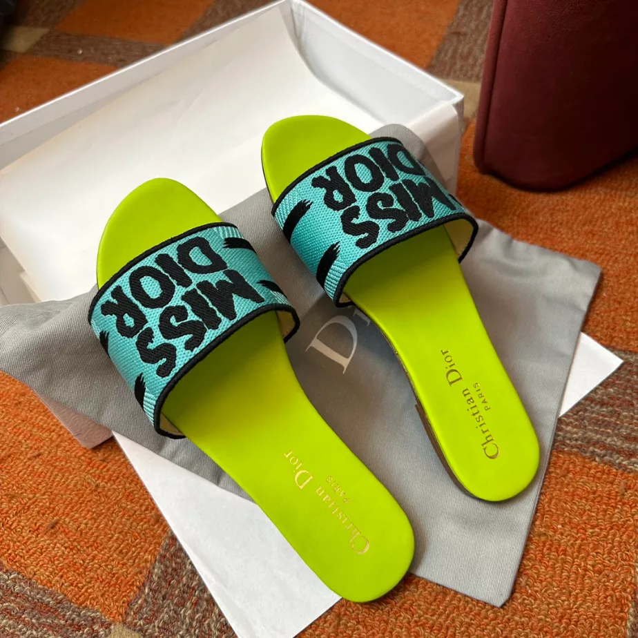 DIOR DWAY SLIDE - DS031