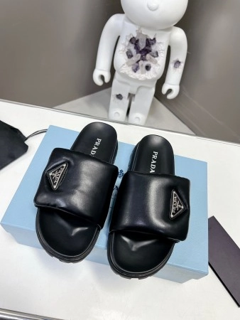 PRADA SLIDES IN BLACK SOFT PADDED NAPPA LEATHER - PSD079