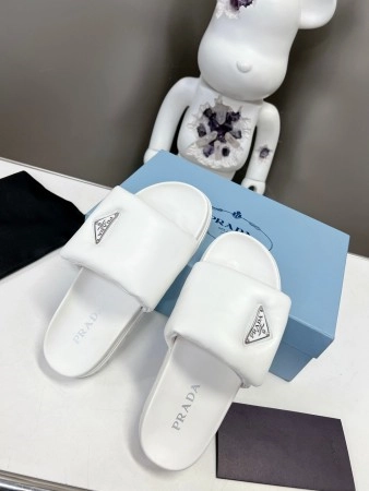PRADA SLIDES IN WHITE SOFT PADDED NAPPA LEATHER - PSD080