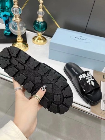 PRADA WOMEN'S SLIDES EMBROIDERED WITH SEQUINS - PSD081